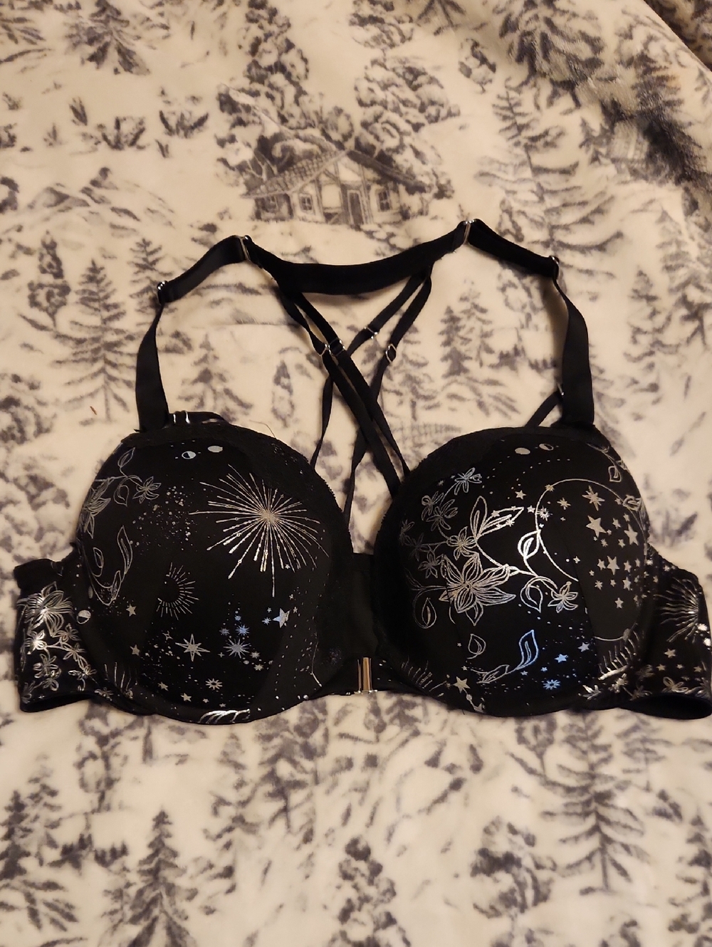 Cacique Boost Plunge Strappy Bra